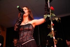missy am gesang